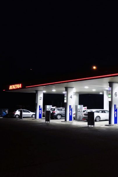 Our team of designers, led by Jan David, is modernizing Benzina filling stations throughout the Czech Republic