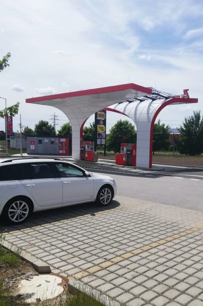 New canopies for Benzina petrol stations take shape