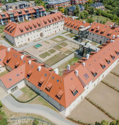 Jinonický dvůr usiluje o cenu v prestižnější soutěži Grand Prix Architektů