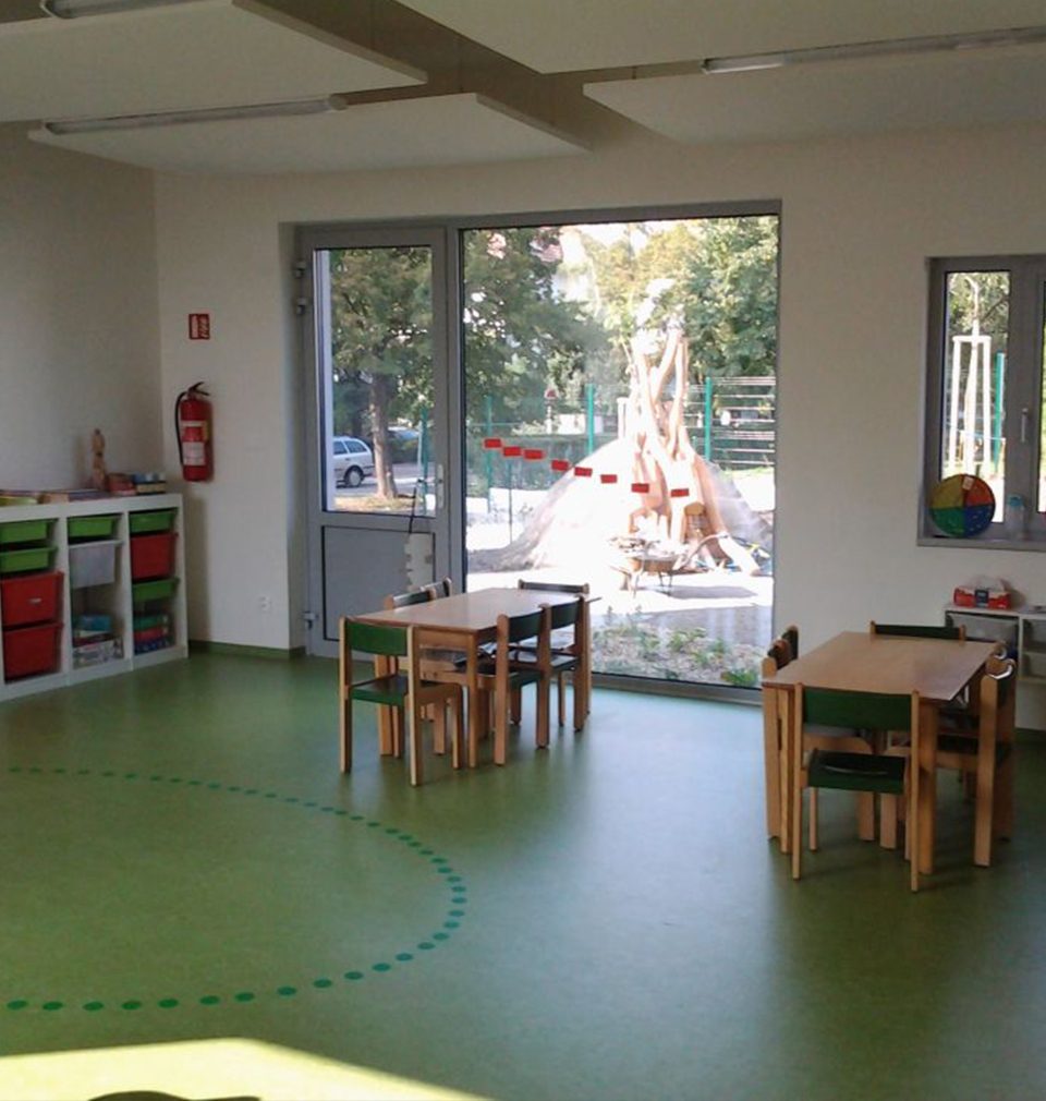 A new article at Stavbaweb.cz on implementation of our nursery school design in Prague