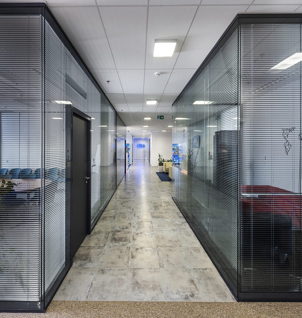 We have designed the implemented fit-out of Čedok offices.