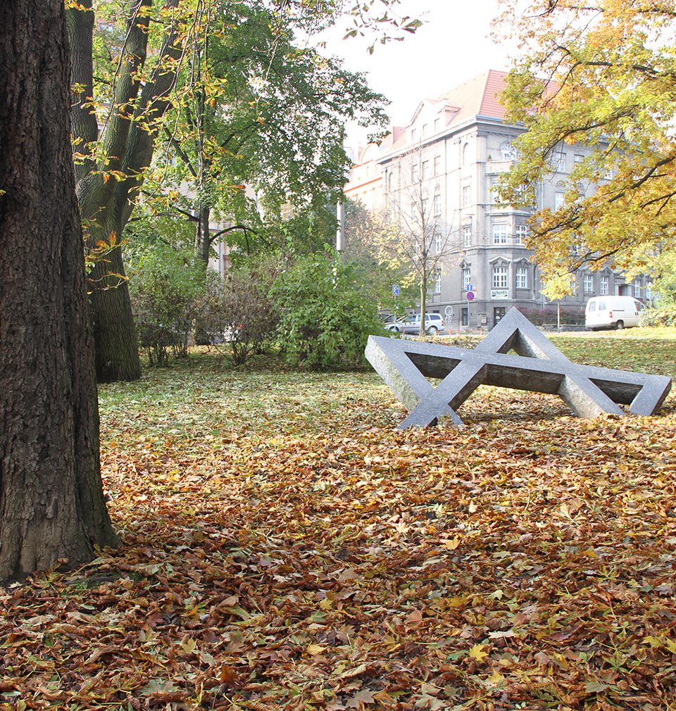 The following has been published on Earch.cz: Revitalization of Urban Orchards in Ústí nad Labem designed by MS architekti opened the park for wider use