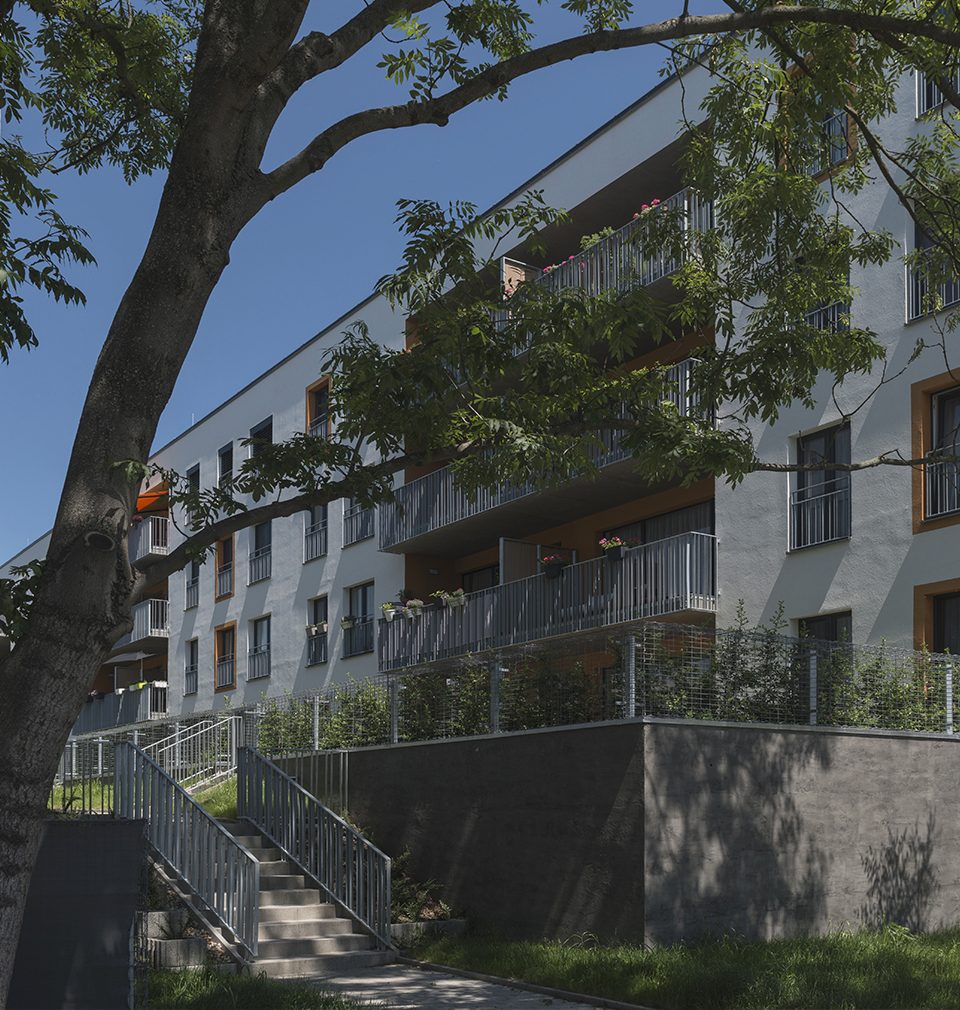 Novostavba Šporkova domu je nedílnou součástí rezidenčního komplexu Zåhrada podle našeho masterplanu