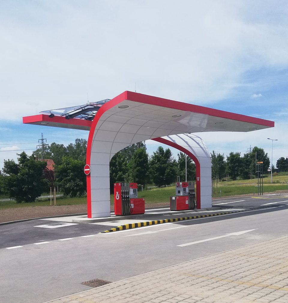 New canopies for Benzina petrol stations take shape