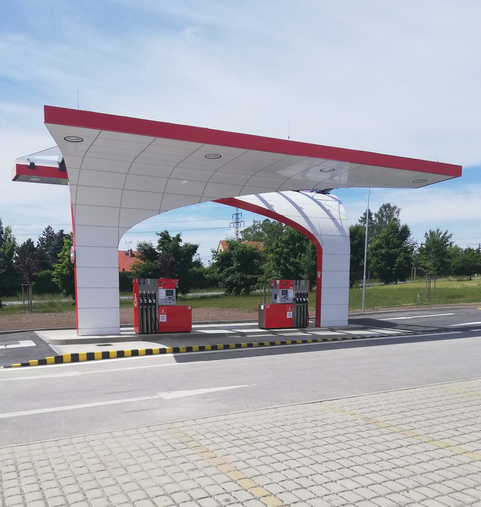 New canopies for Benzina petrol stations take shape