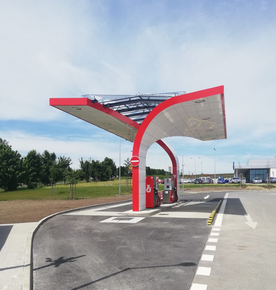 New canopies for Benzina petrol stations take shape