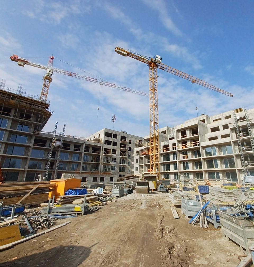 Na projektu Kolbenova Park byl dosažen důležitý milník – hrubá stavba je hotová